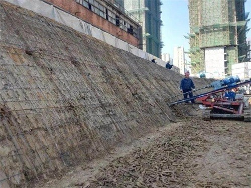 思南建筑边坡支护
